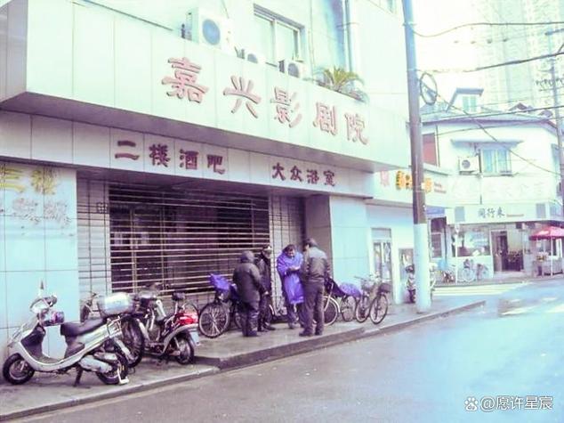 yy4480青苹果首播影院的相关介绍
