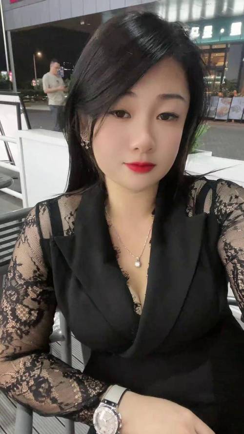 口述在电影院里被进入的相关介绍