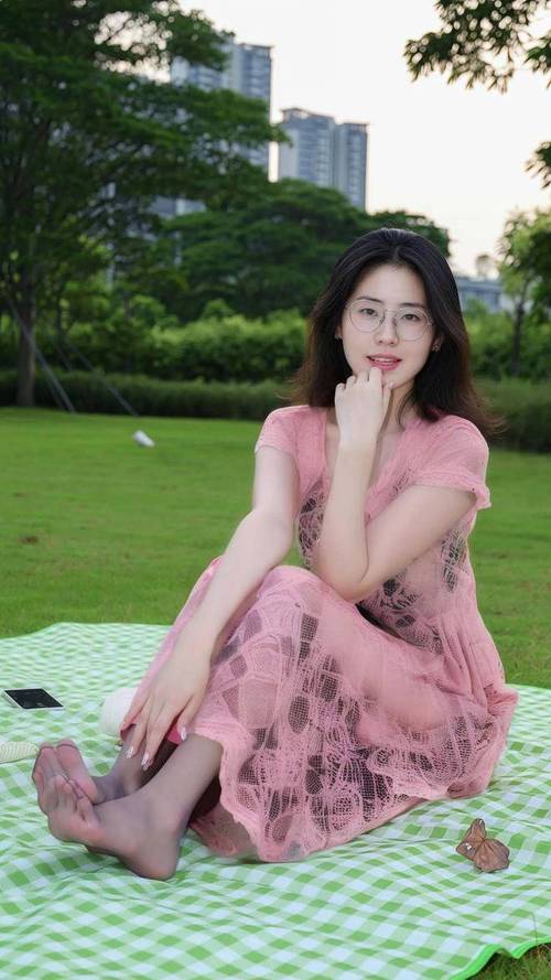 在线不卡丝袜av的相关介绍