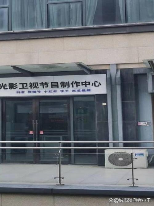 高潮毛片无遮挡网站的相关介绍