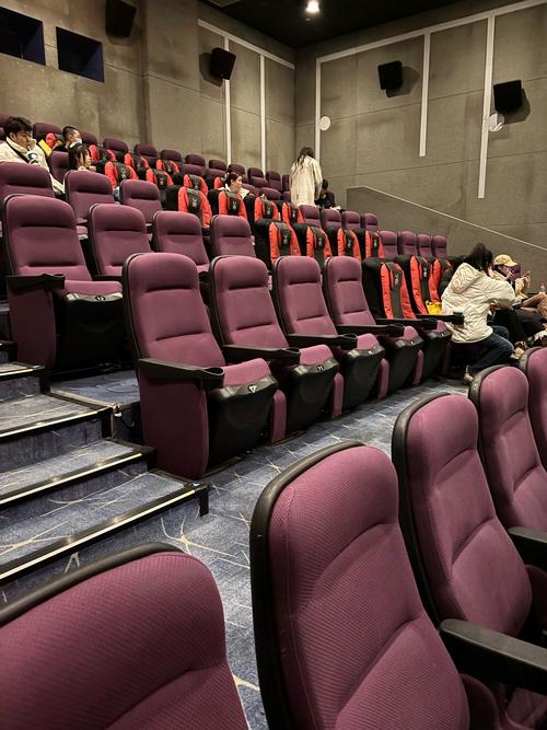 禁止18岁免费观看网站的相关介绍