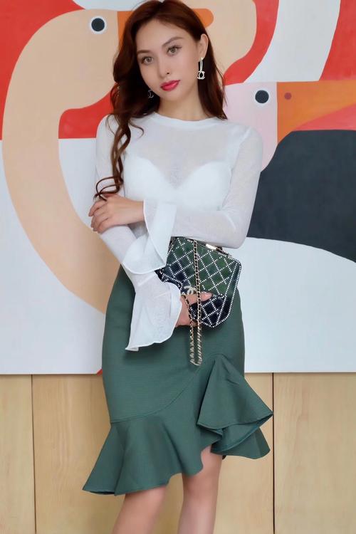 美女一级av在线免费观看的相关介绍