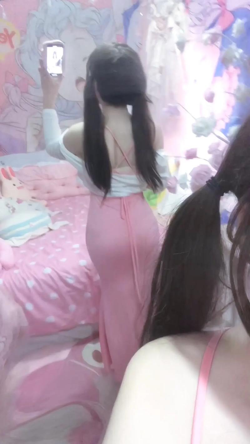 欧美大屁股一区二区三区的相关介绍