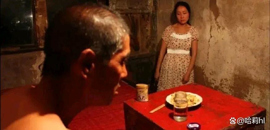 女人18免费av毛片的相关介绍