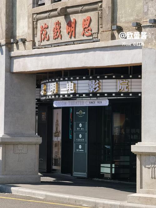 人妻口爆内射的相关介绍