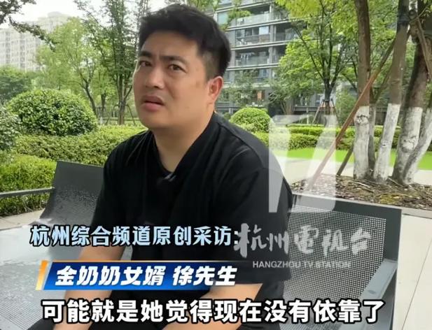 超碰少妇av的相关介绍