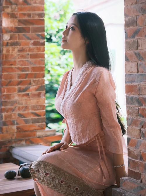 少妇,熟女一区二区的相关介绍