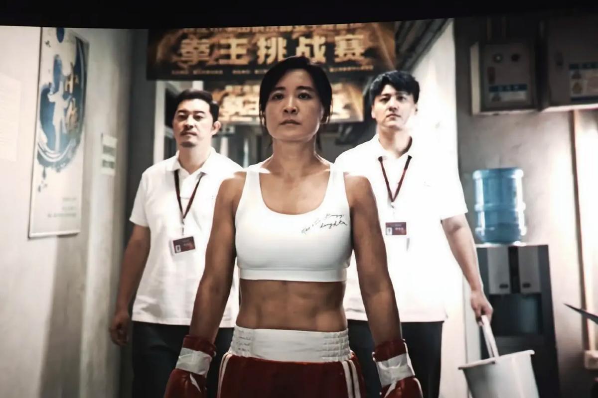 久操大屁股女人av的相关介绍