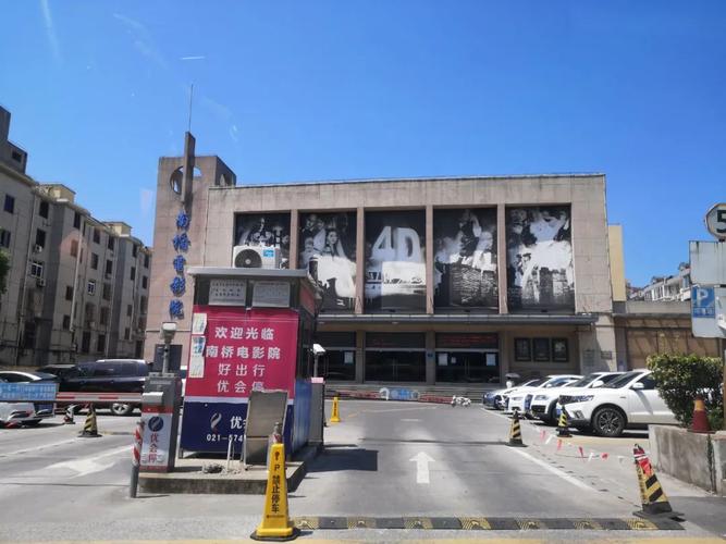 激情片久久亚洲的相关介绍