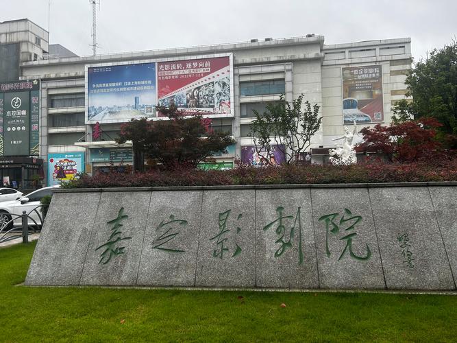 60岁妇女毛片的相关介绍