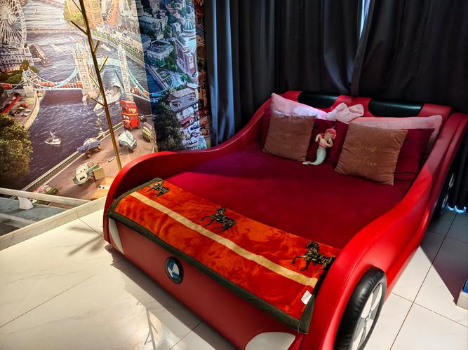 巨乳淫的相关介绍