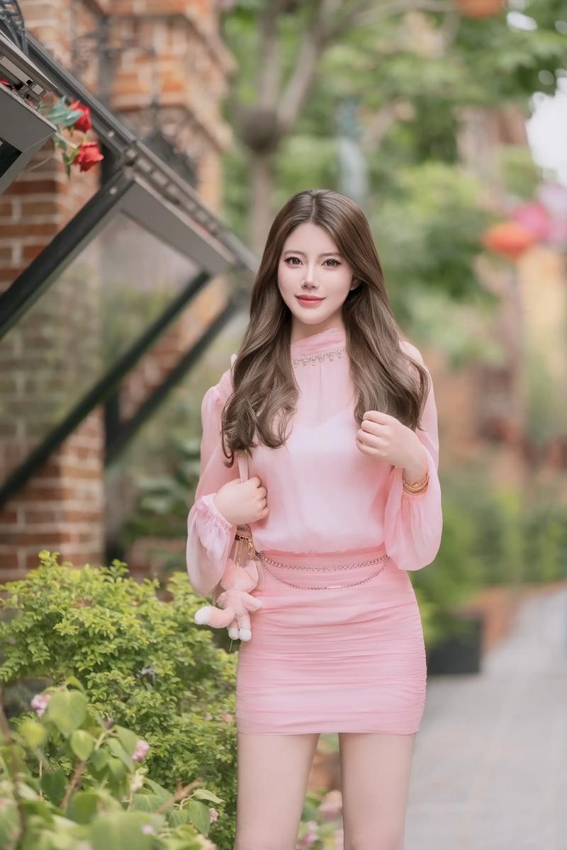 亚州熟女一区的相关介绍