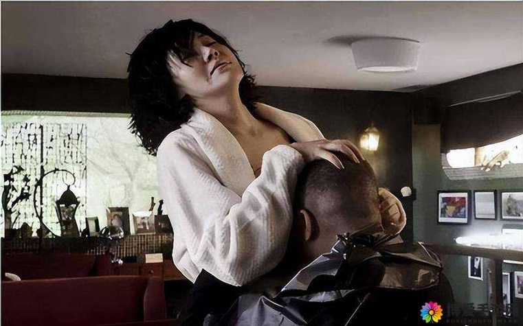 熟女少妇偷拍的相关介绍